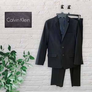 Calvin Klein Boys Suit Set Jacket and Pants in Black Size 12
